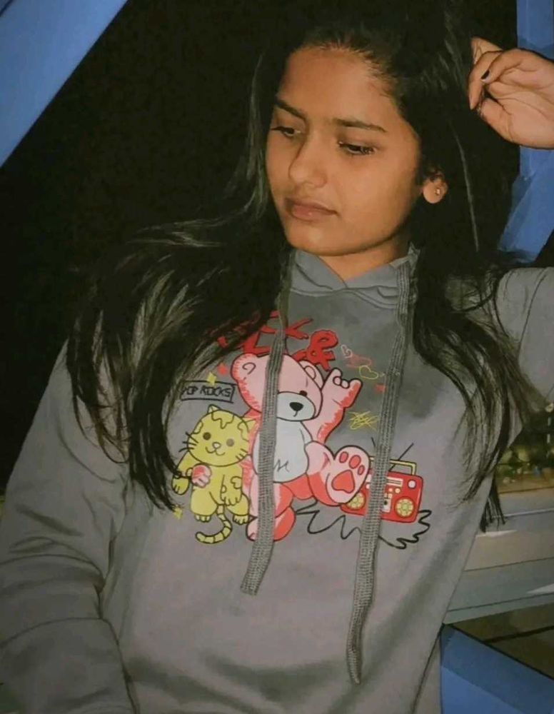 Cute Graphic Print Hoodie