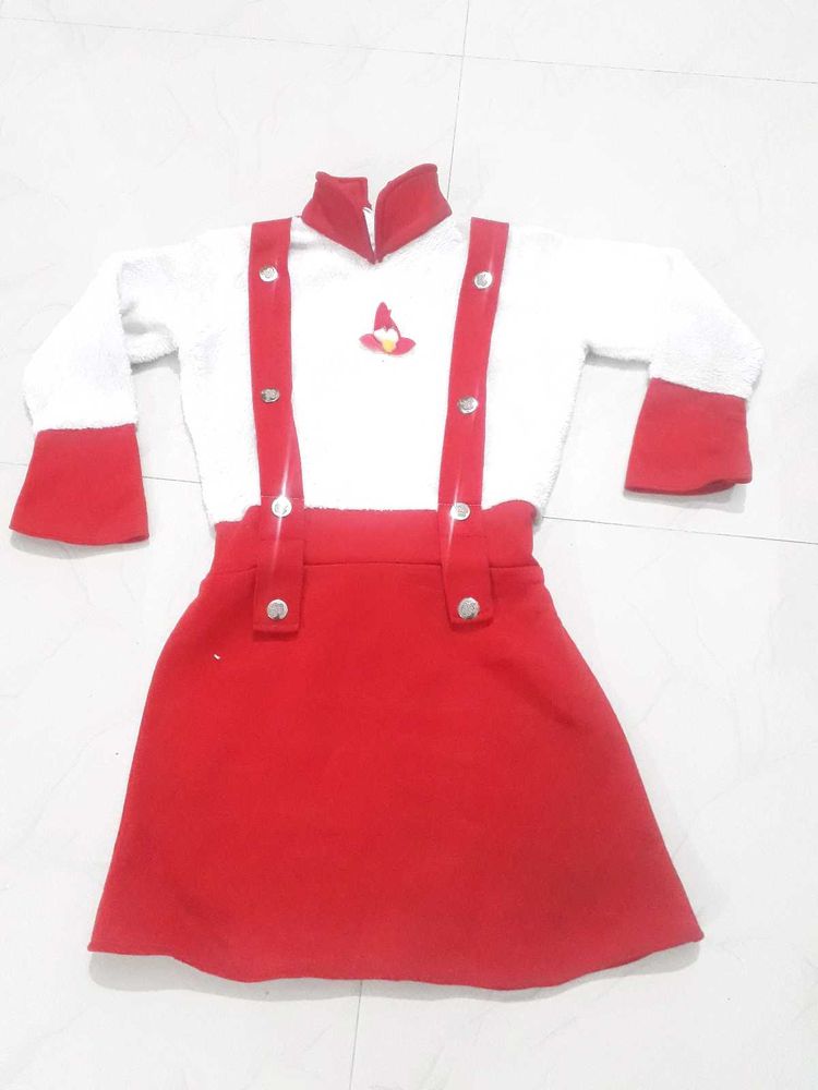 Vintage-Inspired Red &amp; White Dress