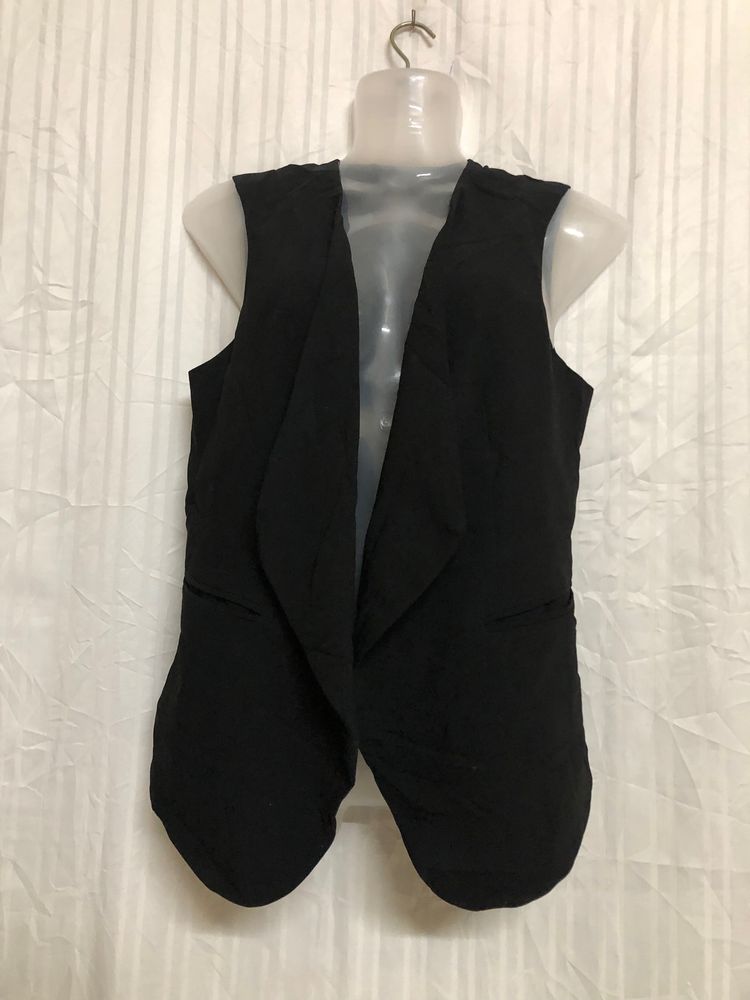 RW &amp; CO.  Oversize Open Longline Slim Waistcoat