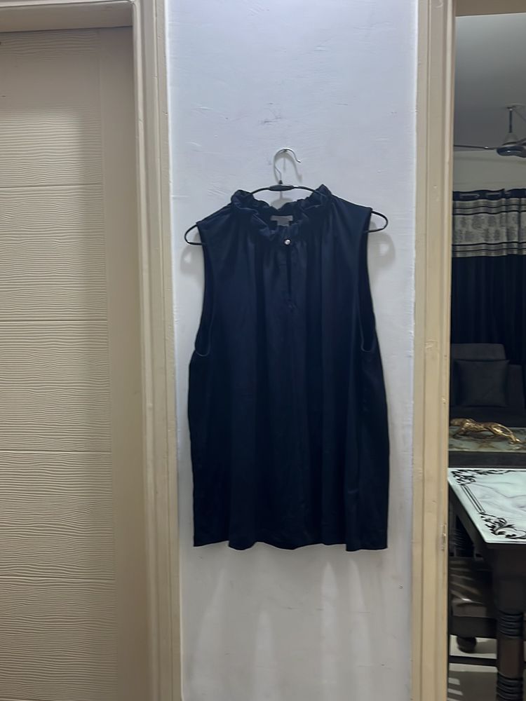 H &amp; M Top