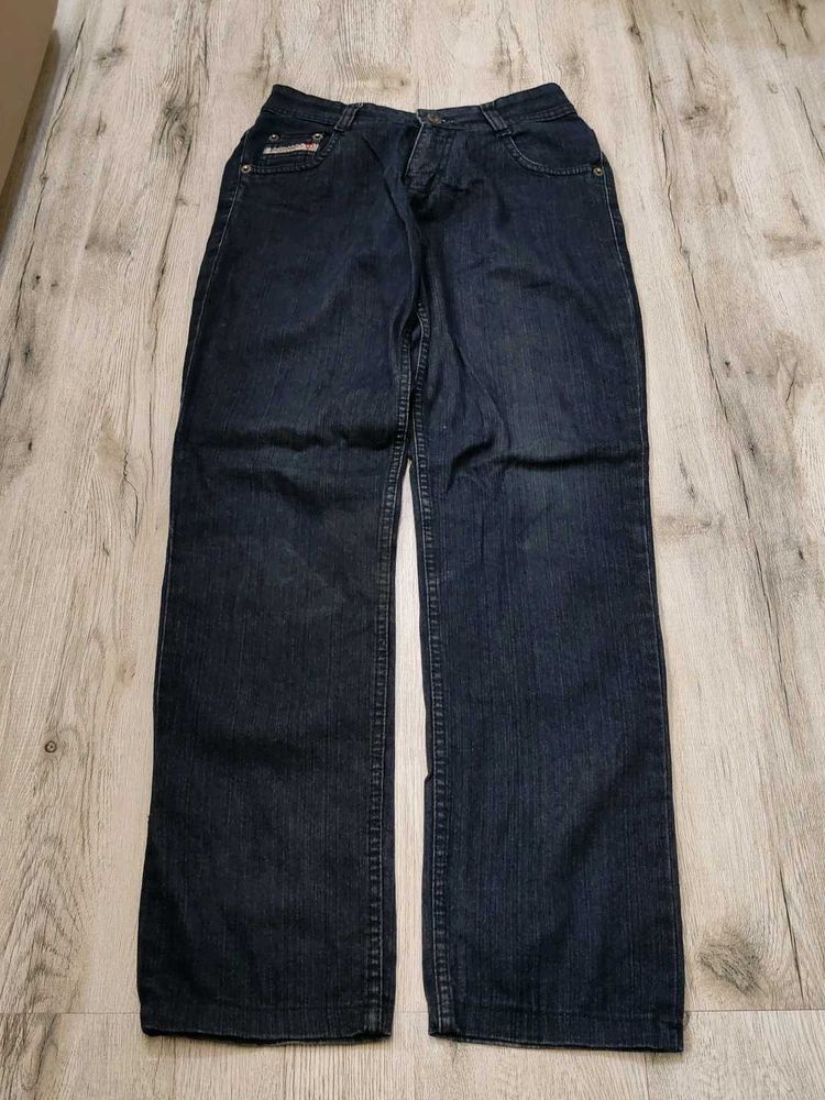 Ma1907 basique jeans waist 28 inches
