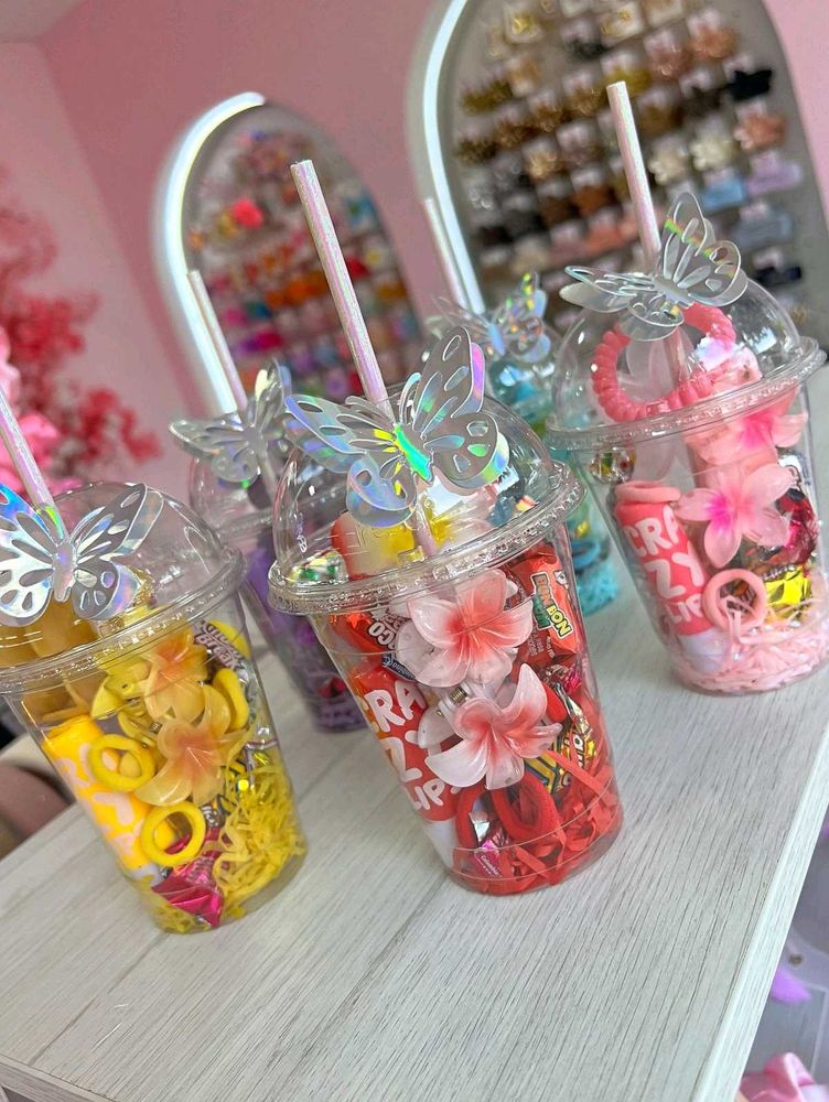 Butterfly cup gift hamper