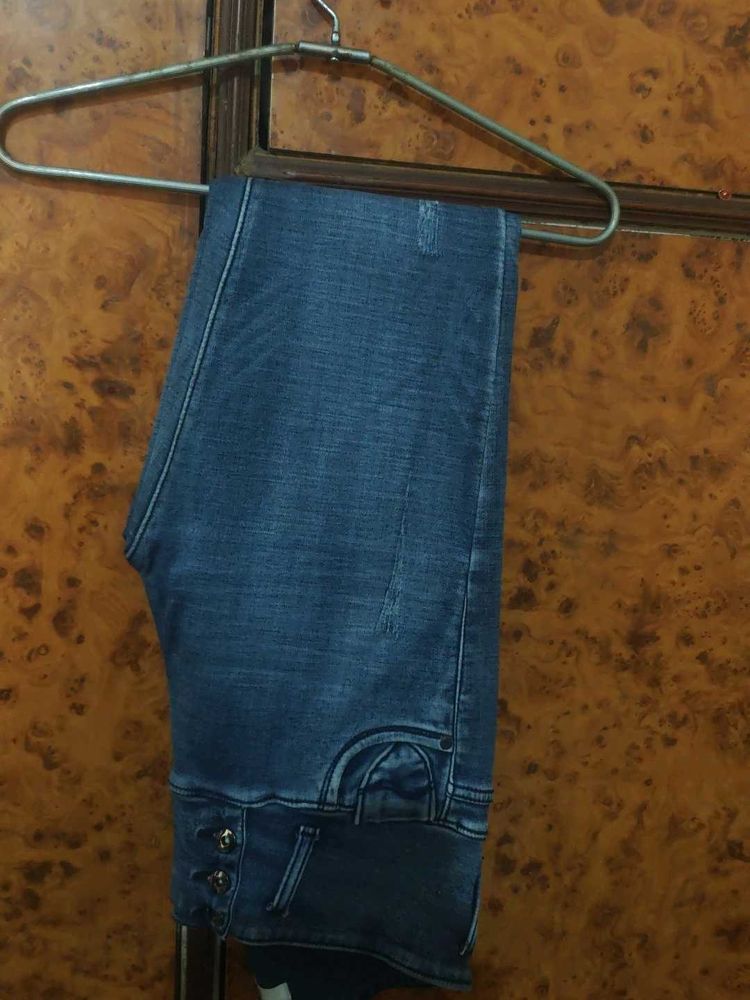 Stylish Blue Denim Jeans