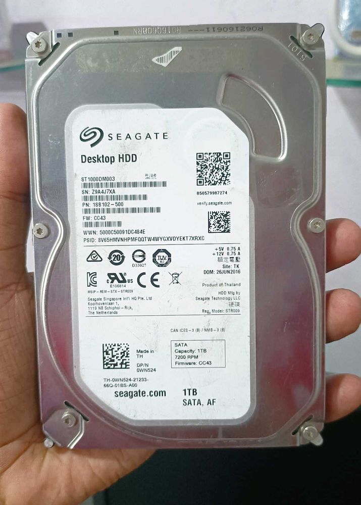 SEAGATE 1TB Desktop Sata Hard Drive