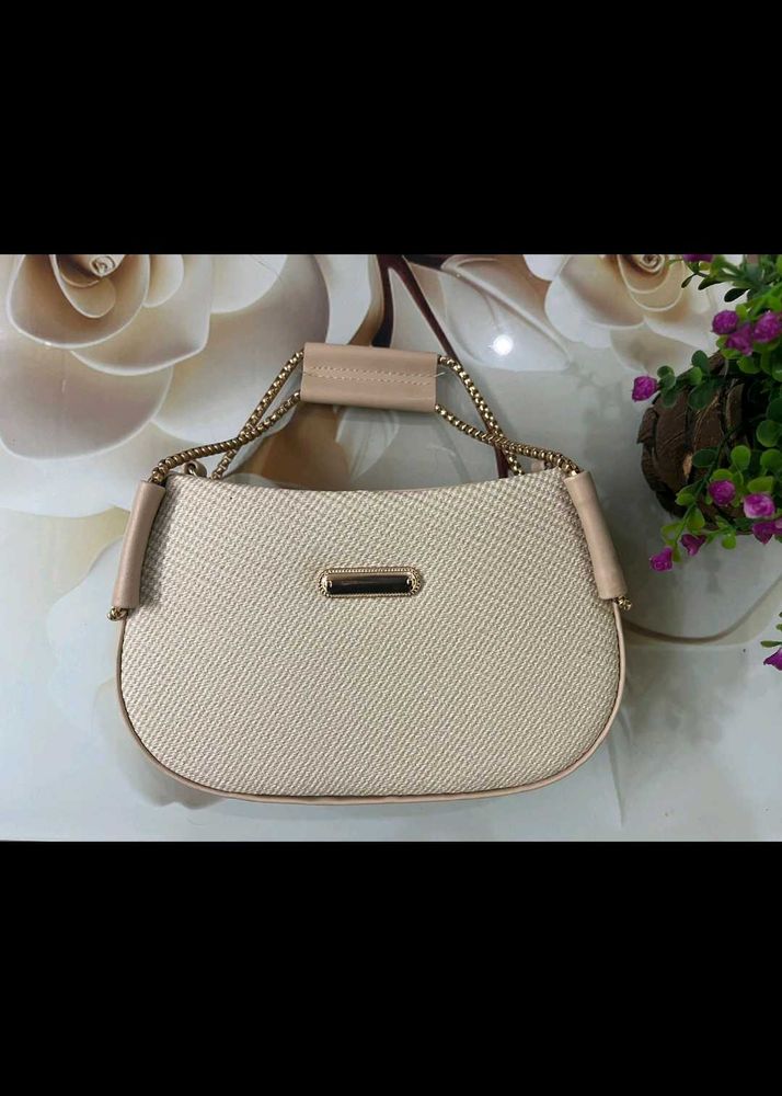 Chic Woven Handbag