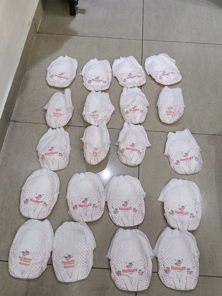 20 Huggies Diapers XL SIZE