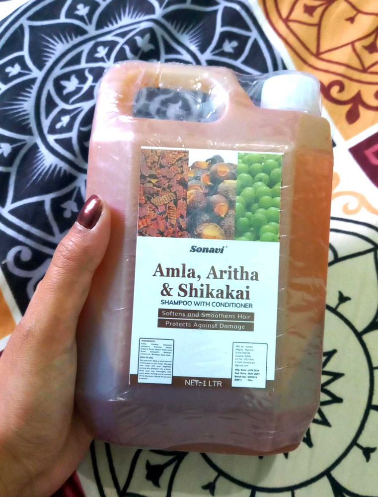 Natural Herbal Shampoo