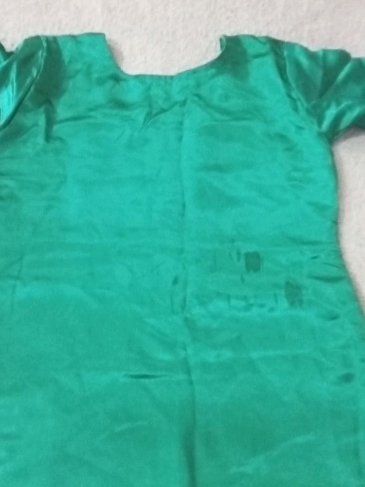 Kurti Garara Dupatta Set