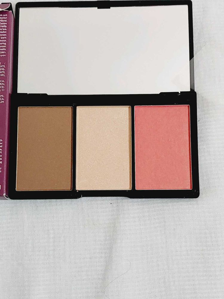 Oriflame Contouring Kit