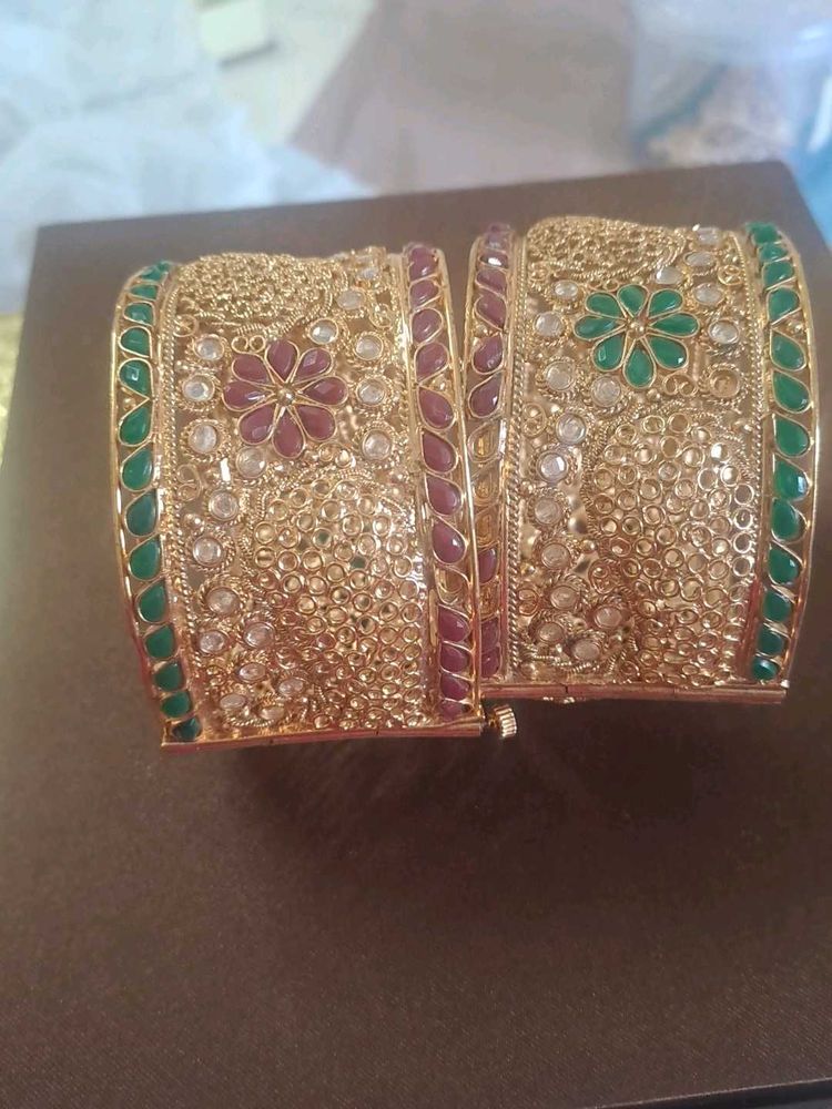 Gold-Plated Bangle Khili patla