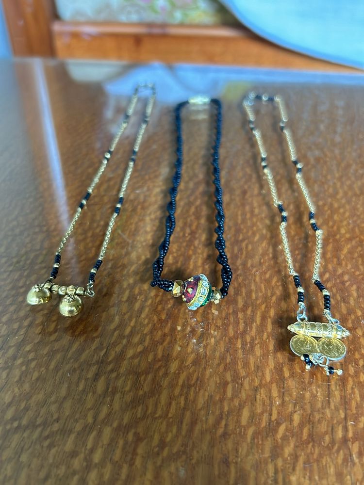 Combo Of 2 Mangalsutra, Middle One Not Available