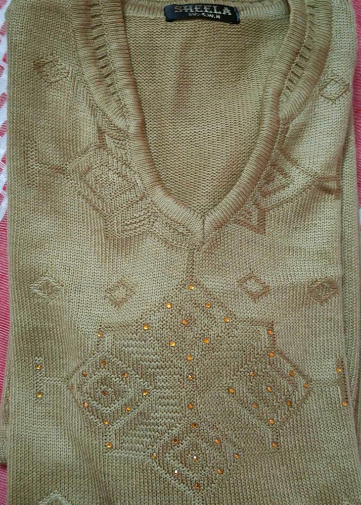 V Neck Woollen Kurta For Women