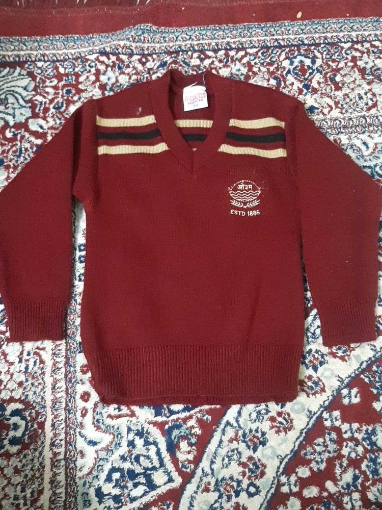 Kids Maroon Sweater, Size 24