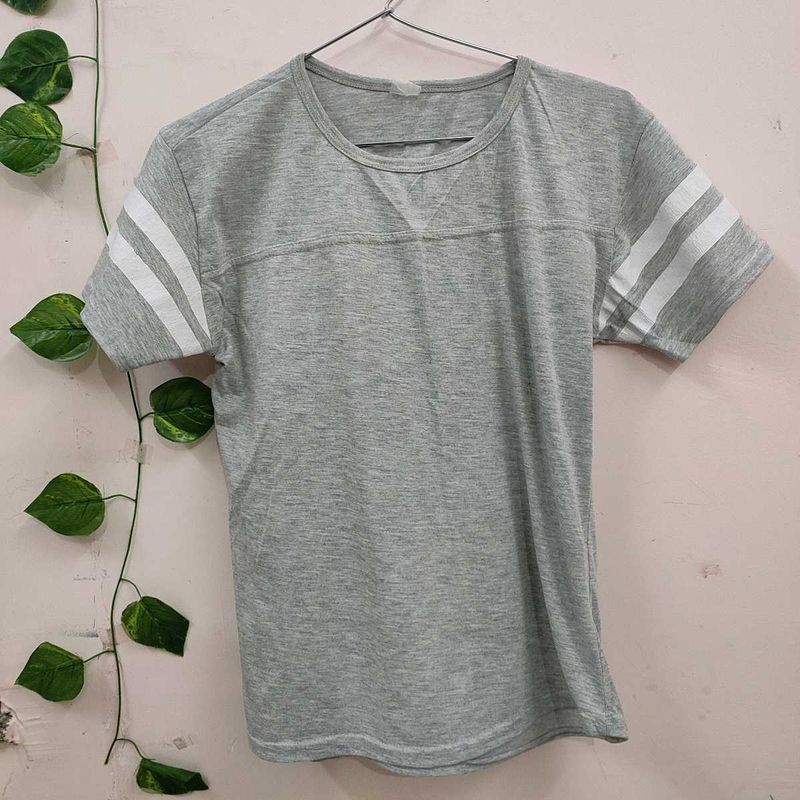 SALE 🔥Gray T-Shirt
