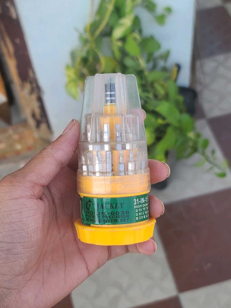 31 In 1 Screw Driver Toolkit