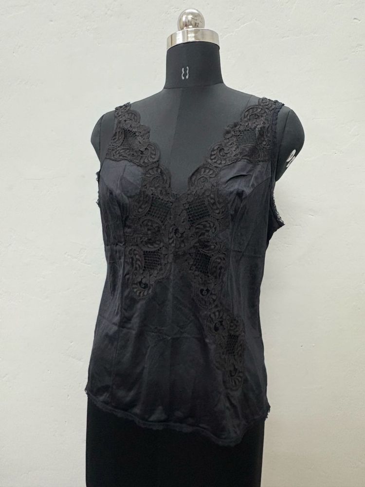 Luxury Lace Slipon