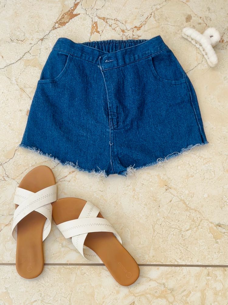 High waisted Denim Shorts &amp; Bracelet