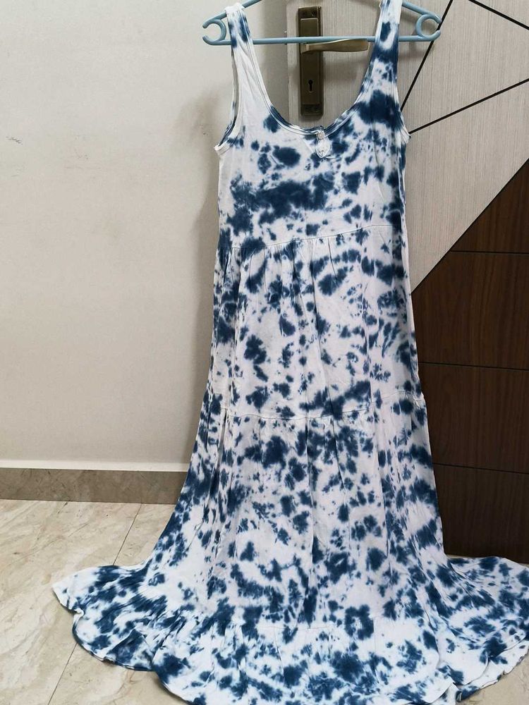 Tie-Dye Maxi Dress