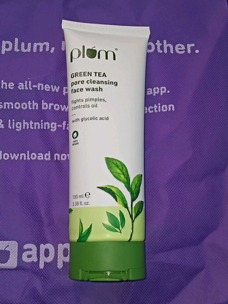 Plum Green Tea Face Wash