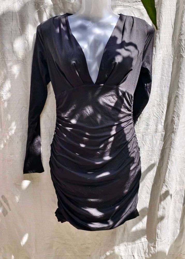 5204 SEXY RUCHED BODYCON