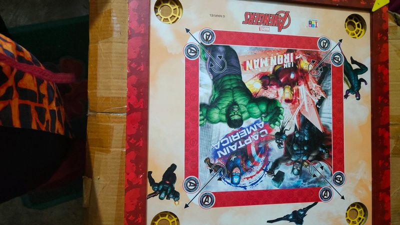 Marvel Avengers Carrom Board