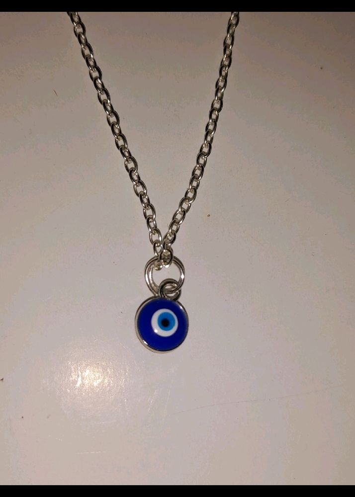EVIL EYE NECKLACE 🧿