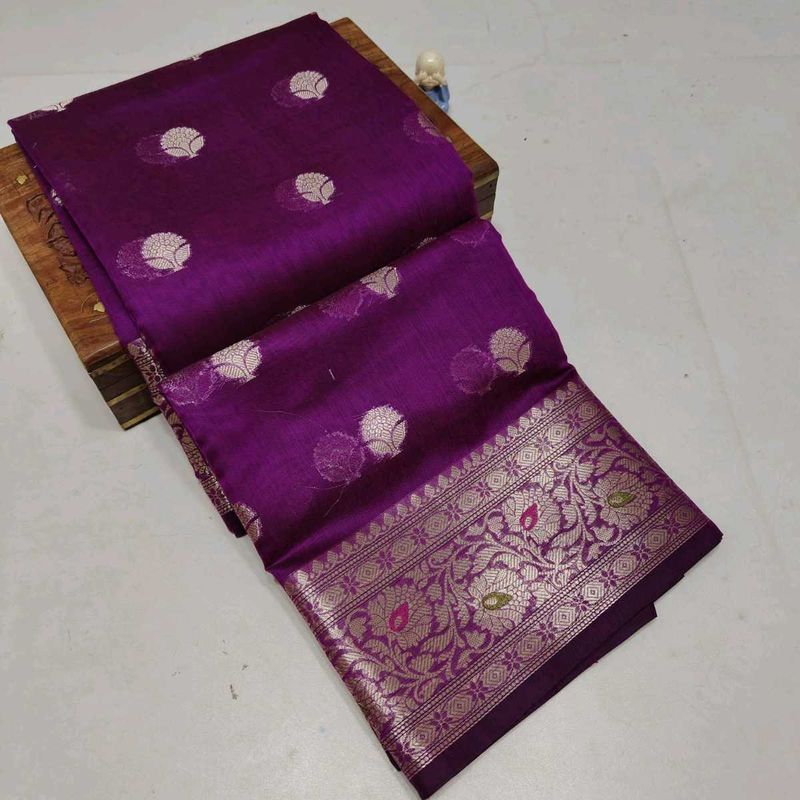 Elegant Purple Banarasi Saree With Blouse(New)