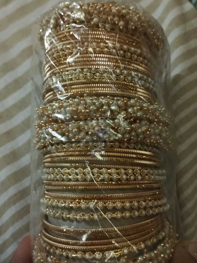 Gold &amp; Pearl Bangle Set