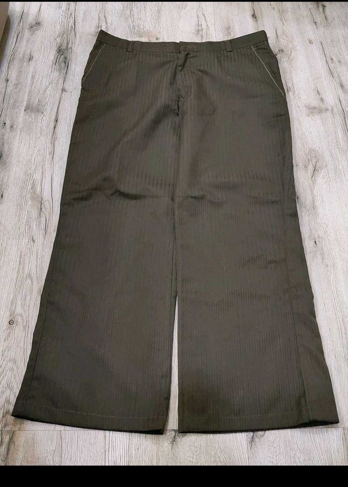 sc7983 Bootcut Pants size 36