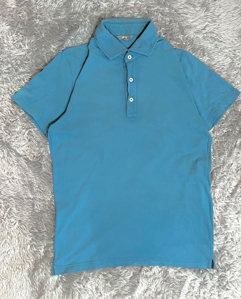 Polo uniqlo tshirt