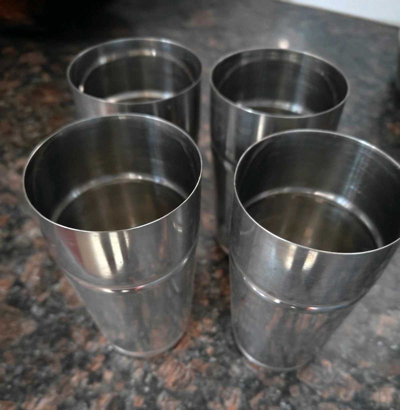 Set Of Six Glasses Steel