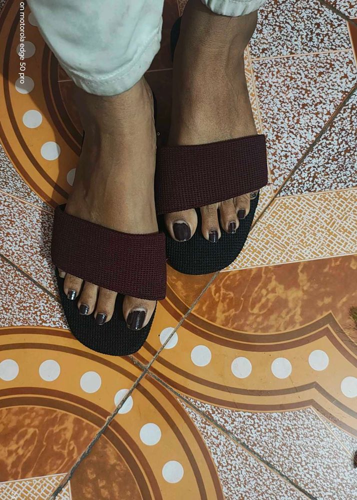Burgundy Banded Slides