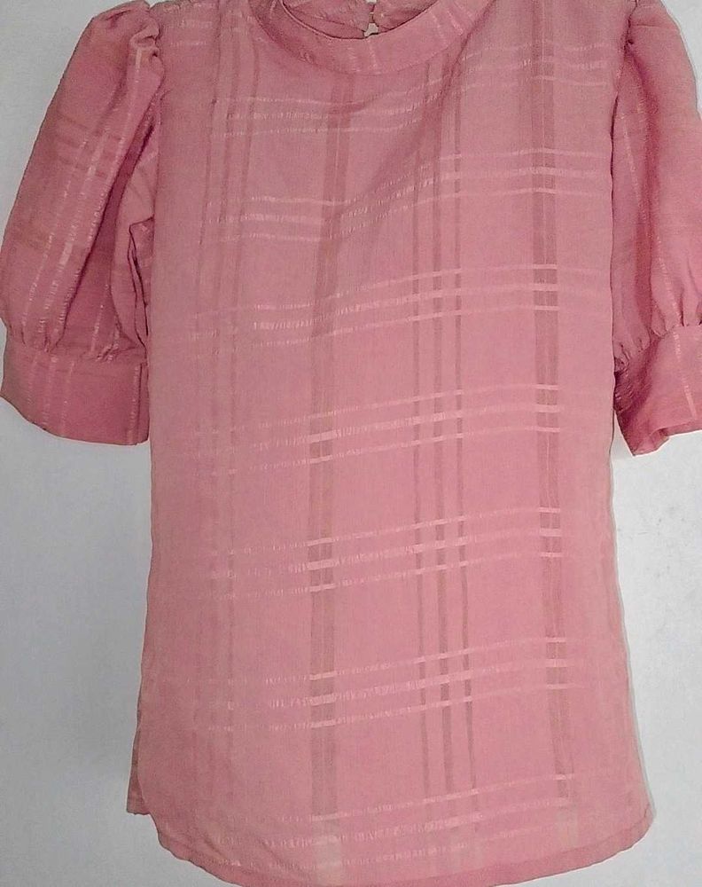 Pink Checkered Puff Sleeve Top