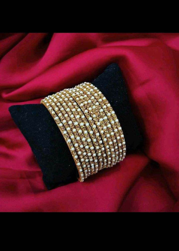 Pearl and Stone  Raindrop metal Bangle Set