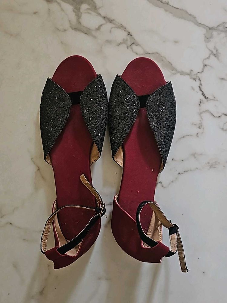 Peep Toe Ballerinas