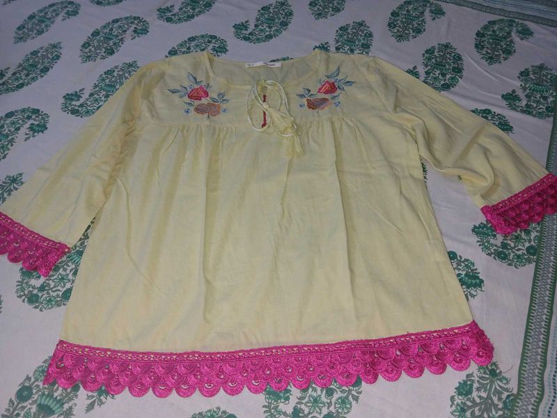 Embroidered Tunic Top