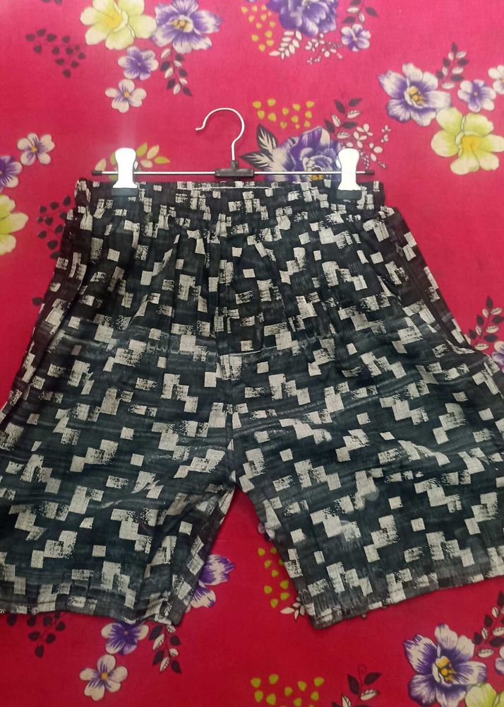 Printed Men&#39;s Shorts Negotiable