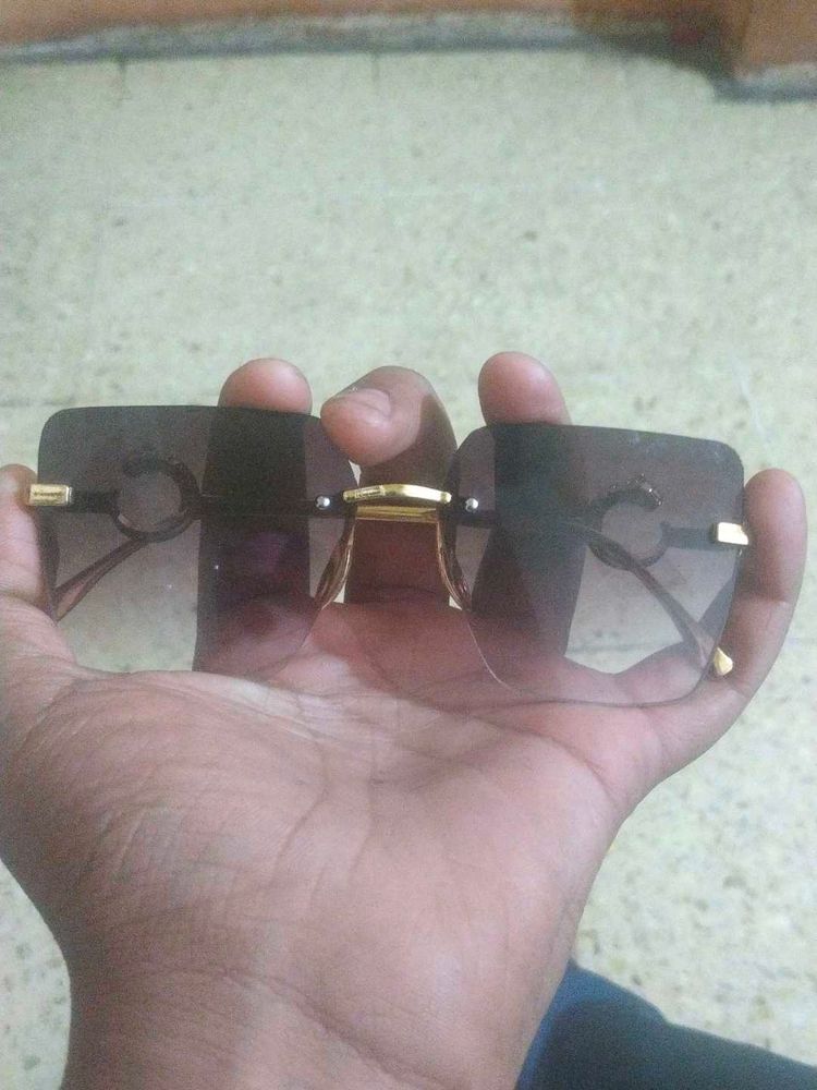 Stylish Rimless Sunglasses