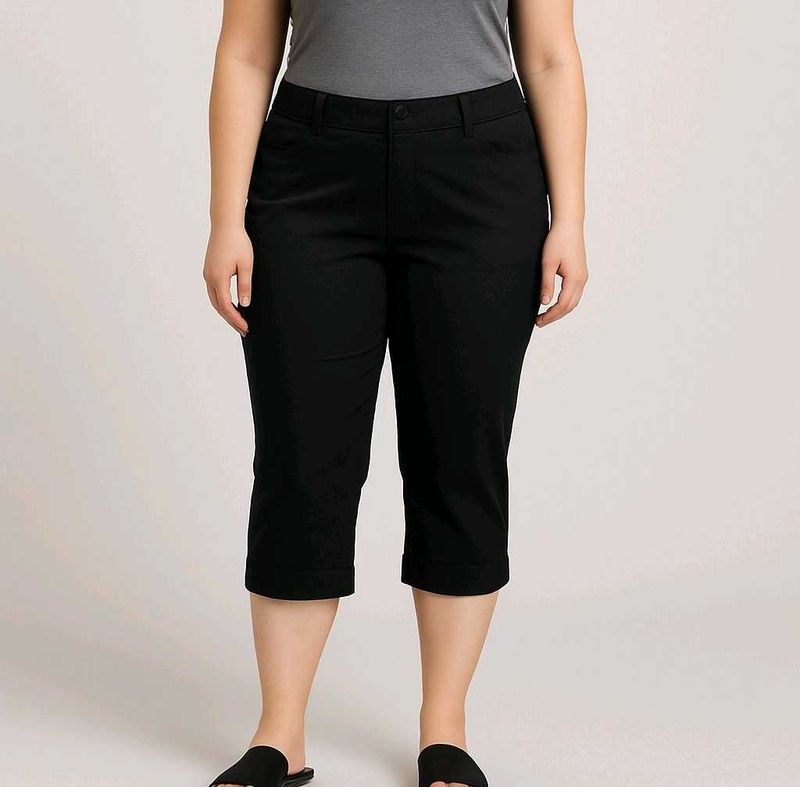Black Capri Pants