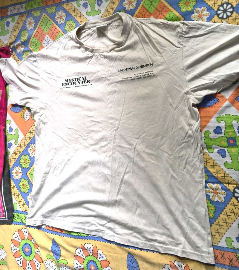 Graphic Print Tee