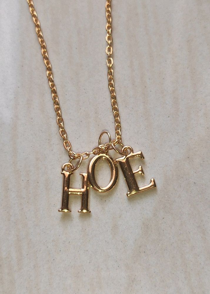 HOE aesthetic Pendant