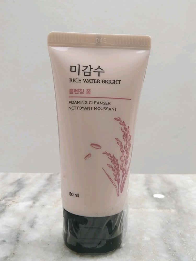 The Face Shop Rice Water FaceWash