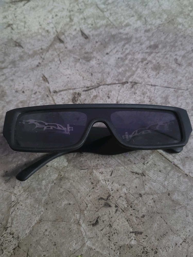 new 2 sunglasses