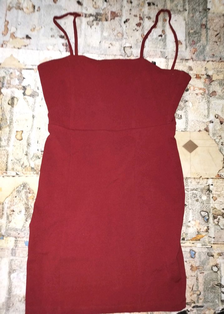 Red Bodycon Sleeveless Dress (Can Swap)