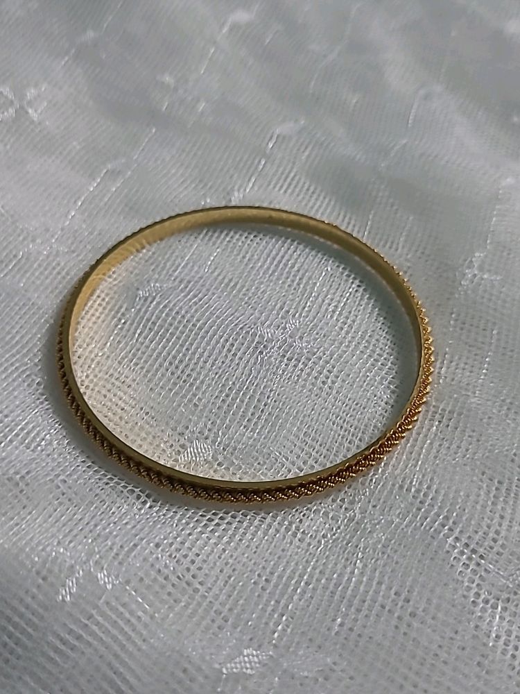 Golden Colour Bangle