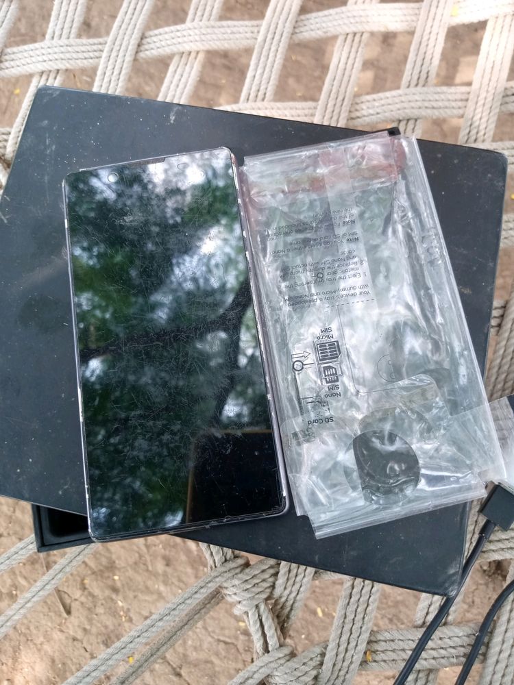 Yu Yutopia (4GB/32GB)