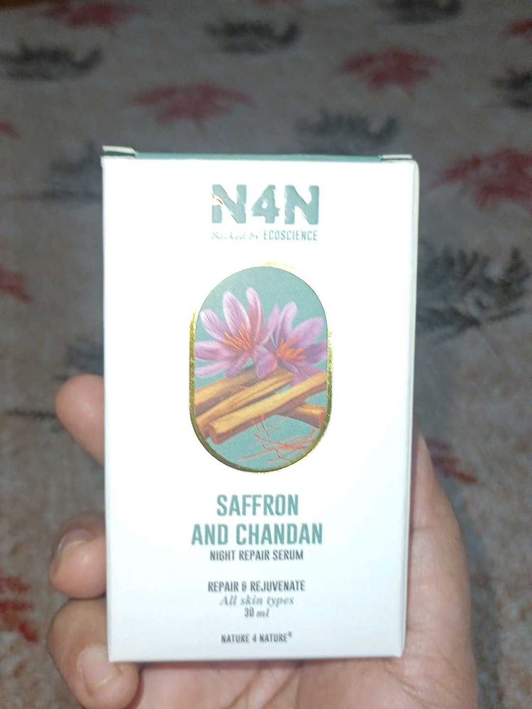 N4N Saffron &amp; Chandan Serum