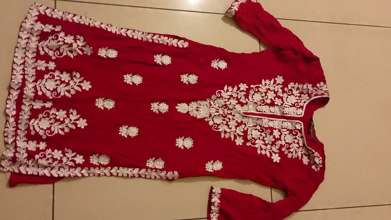 Pink Embroidered Kurti