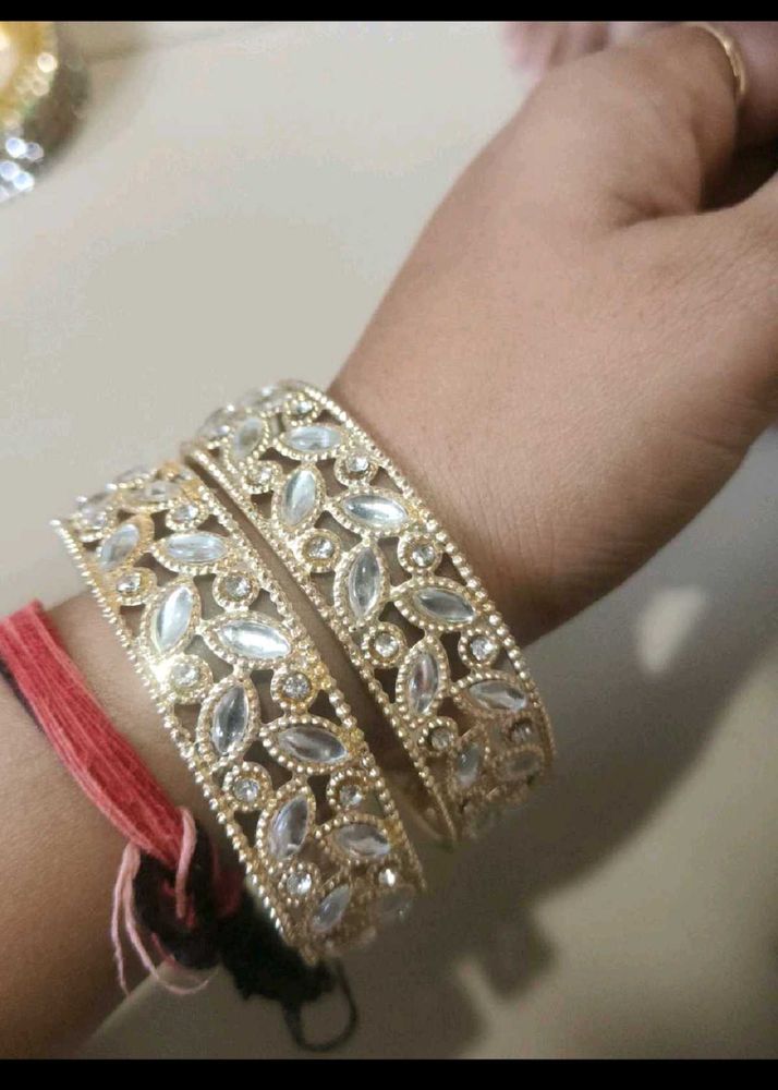 Elegant Gold-Tone Bangles