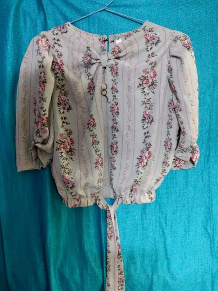 Floral Print Blouse